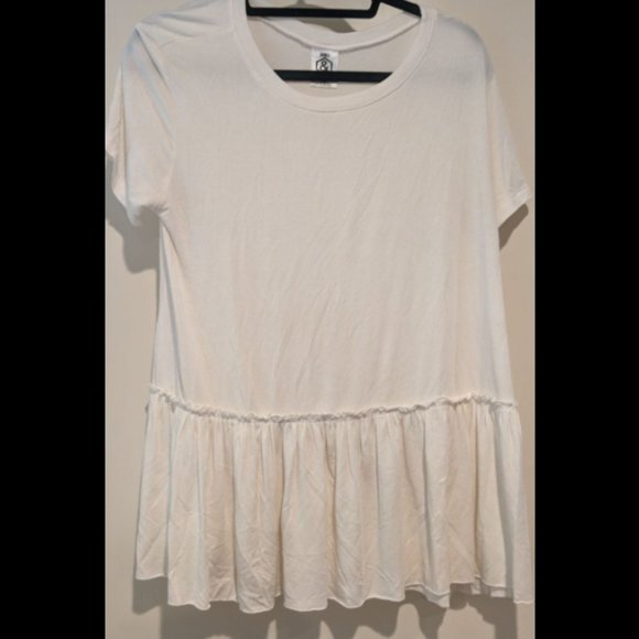 A&D Top - Picture 1 of 3